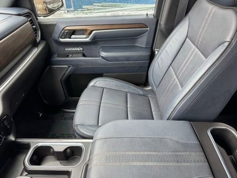 Used 2025 Chevrolet Silverado 1500 High Country w/ High Country Premium Package image 25