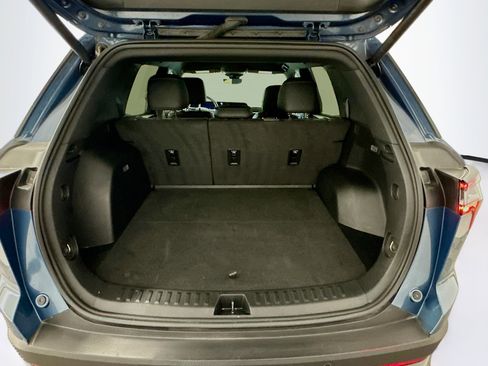 Used 2025 Chevrolet Equinox LT w/ Convenience Package II image 30