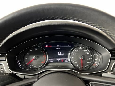 Used 2023 Audi A4 2.0T Premium w/ Convenience Package image 22