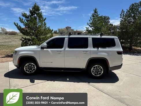 Used 2022 Jeep Wagoneer Series II w/ Advanced All Terrain Group AWD/4WD image 2