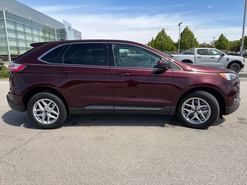 Used 2023 Ford Edge SEL w/ Convenience Package AWD/4WD image 8