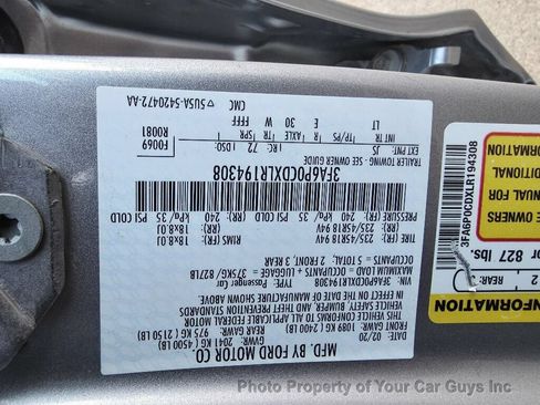 Used 2020 Ford Fusion SEL FWD image 29