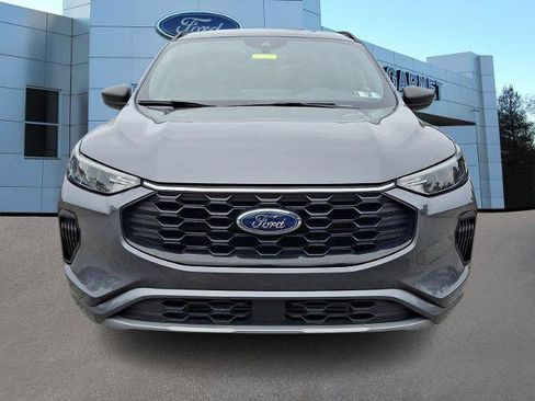 Certified 2023 Ford Escape ST-Line w/ Tech Pack #1 AWD/4WD image 2