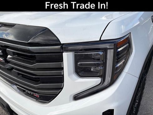 Certified 2025 GMC Sierra 1500 AT4 image 4