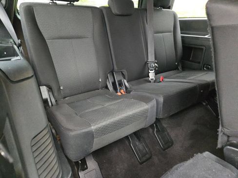 Used 2021 Ford Expedition XLT w/ Black Accent Package AWD/4WD image 10
