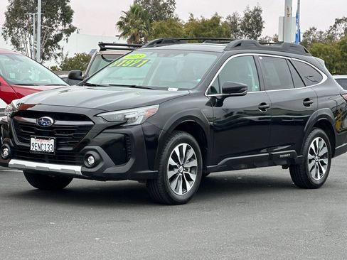 Used 2023 Subaru Outback Limited XT AWD/4WD image 7