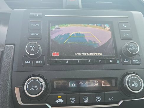Used 2021 Honda Civic LX image 31