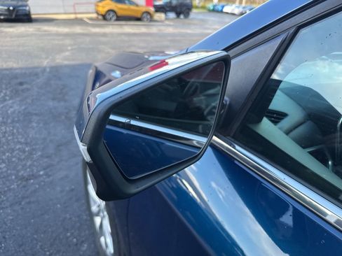 Used 2019 Chevrolet Equinox LT image 19