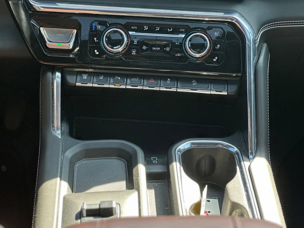 Used 2024 GMC Sierra 2500 Denali Ultimate w/ Max Trailering Package AWD/4WD image 25