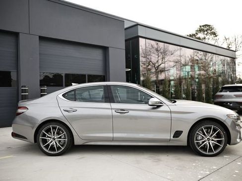 New 2026 Genesis G70 2.5T image 4