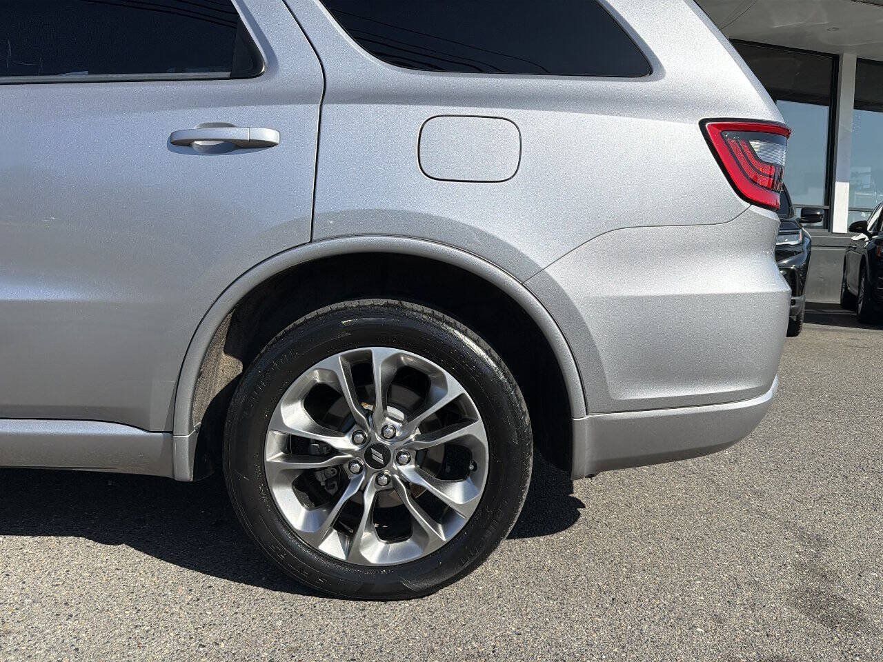 Used 2019 Dodge Durango GT AWD/4WD image 3
