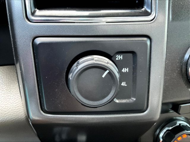 Used 2018 Ford F150 XLT AWD/4WD image 18