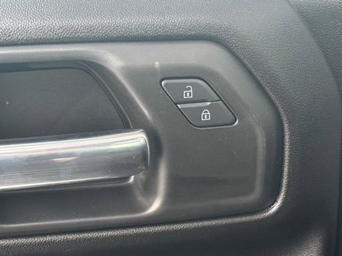 Certified 2022 GMC Sierra 1500 Pro w/ Convenience Package image 25