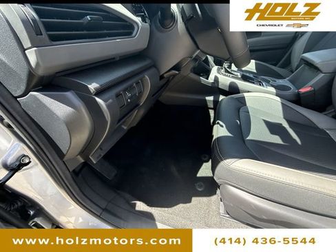 Used 2025 Subaru Crosstrek 2.5i Wilderness AWD/4WD image 35