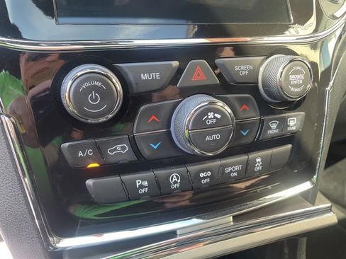 Certified 2021 Jeep Grand Cherokee Limited image 26