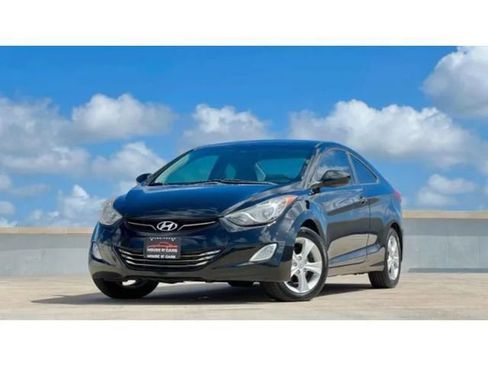 Used 2013 Hyundai Elantra image 46