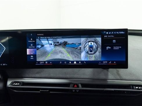 New 2026 BMW iX xDrive60 image 20