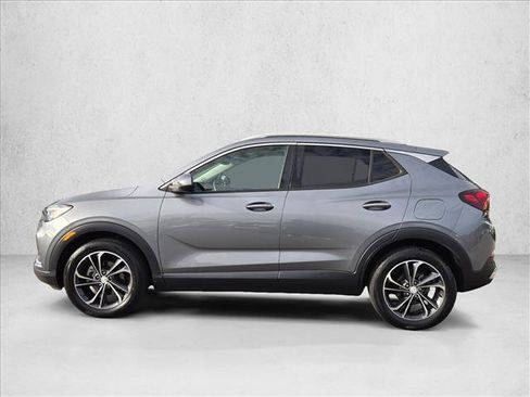 Used 2020 Buick Encore GX Essence image 9
