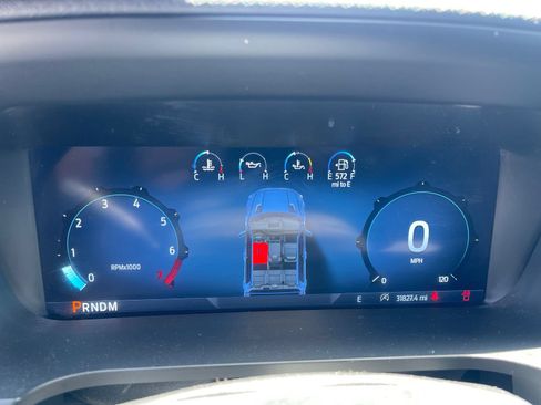 Used 2025 Ford F150 XLT w/ Equipment Group 301A Standard RWD image 6