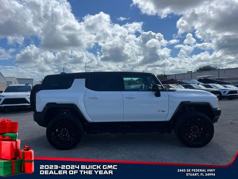 New 2026 GMC Hummer EV SUV image 8