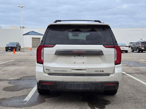 Used 2021 GMC Yukon AT4 w/ AT4 Premium Plus Package image 4