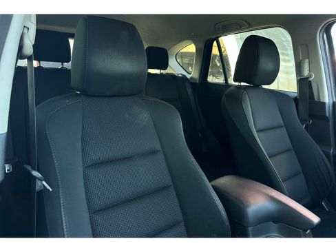 Used 2016 MAZDA CX-5 Touring image 18