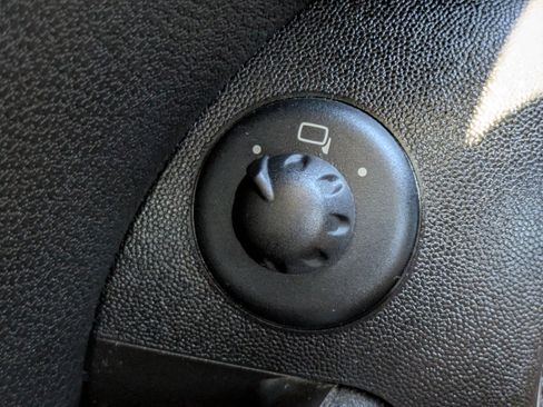 Used 2012 MINI Cooper Clubman S image 26