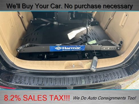 Used 2018 Kia Sedona SX image 13