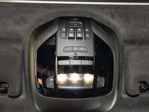 Used 2024 Maserati Levante Trofeo AWD/4WD image 44