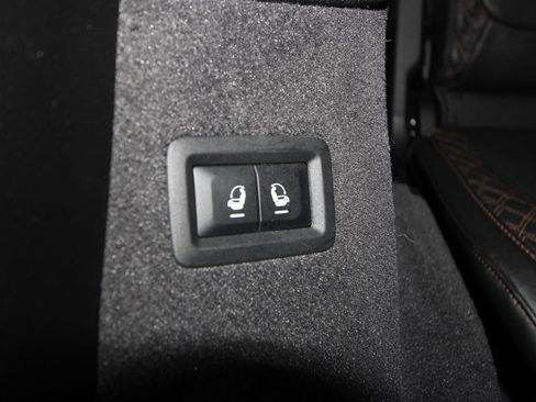 Used 2023 Jeep Grand Cherokee L Summit w/ Advanced Protech Group IV AWD/4WD image 27