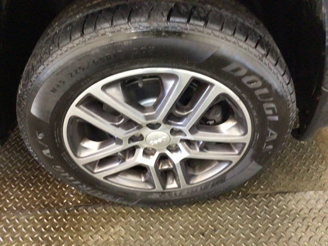 Used 2017 Jeep Compass Latitude w/ Popular Equipment Group AWD/4WD image 26