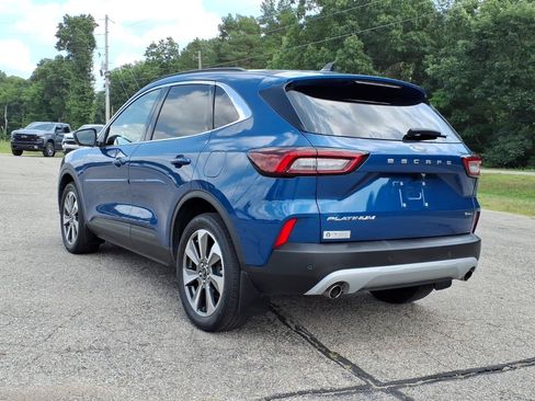 Used 2023 Ford Escape Platinum AWD/4WD image 14