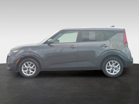 Used 2021 Kia Soul S FWD image 8