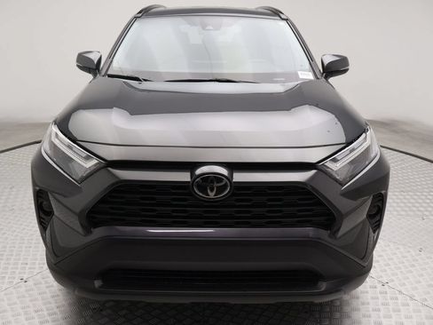 Used 2025 Toyota RAV4 XLE w/ Convenience Package FWD image 5