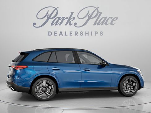 Certified 2026 Mercedes-Benz GLC 300 image 24