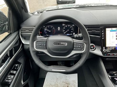 New 2026 Jeep Grand Wagoneer L Limited image 33