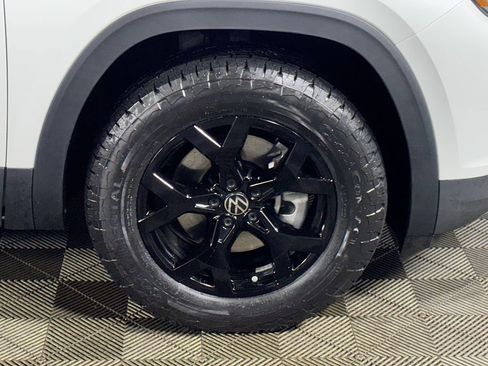 New 2026 Volkswagen Atlas Peak Edition AWD/4WD image 23