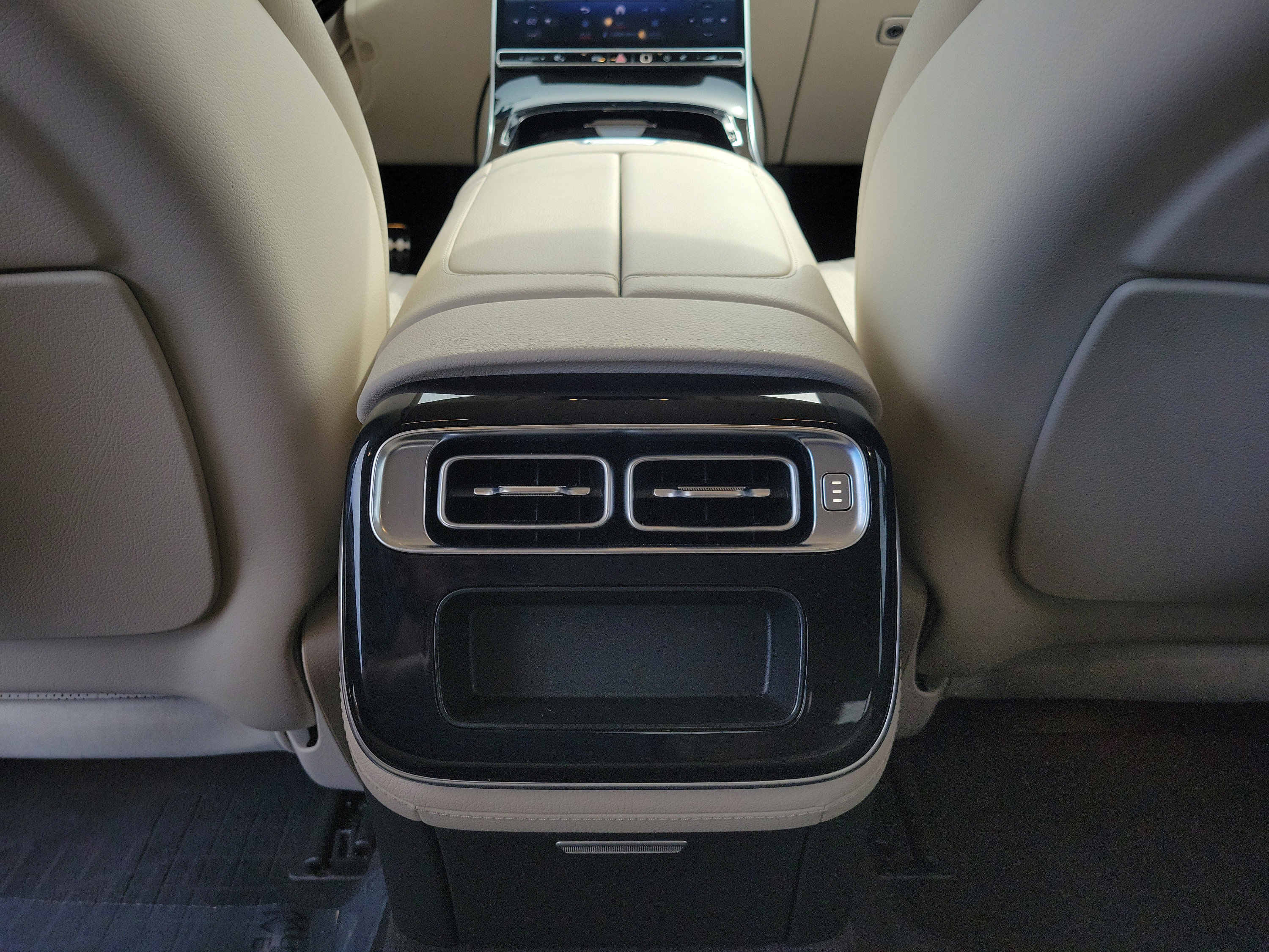 Certified 2022 Mercedes-Benz S 580 4MATIC Sedan image 11