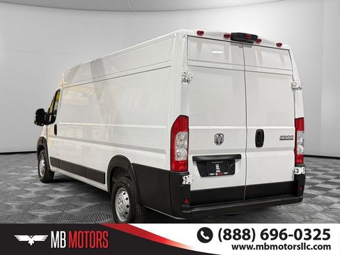 Used 2023 RAM ProMaster 3500 w/ Driver Convenience Group image 7