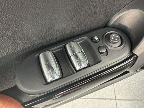 Used 2024 MINI Cooper S w/ Signature Upholstery Package FWD image 15