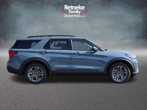 New 2027 Ford Explorer Active AWD/4WD image 4