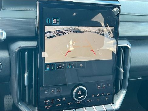 New 2026 GMC Acadia AT4 w/ Luxury Package image 9