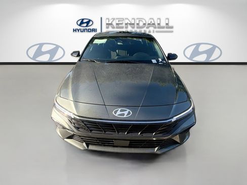 New 2026 Hyundai Elantra SEL Sport Premium FWD image 2