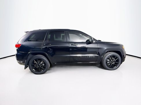 Used 2020 Jeep Grand Cherokee Altitude RWD image 2