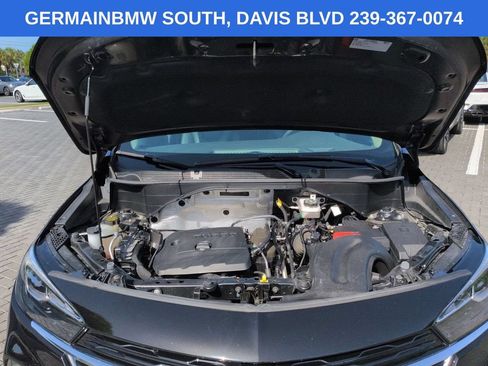 Used 2023 Buick Encore GX Essence w/ Experience Buick Package FWD image 14