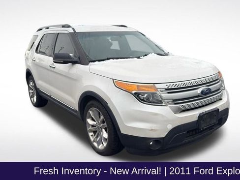 Used 2011 Ford Explorer XLT w/ 202A Rapid Spec Order Code image 1
