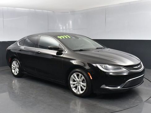 Used 2015 Chrysler 200 Limited FWD image 1
