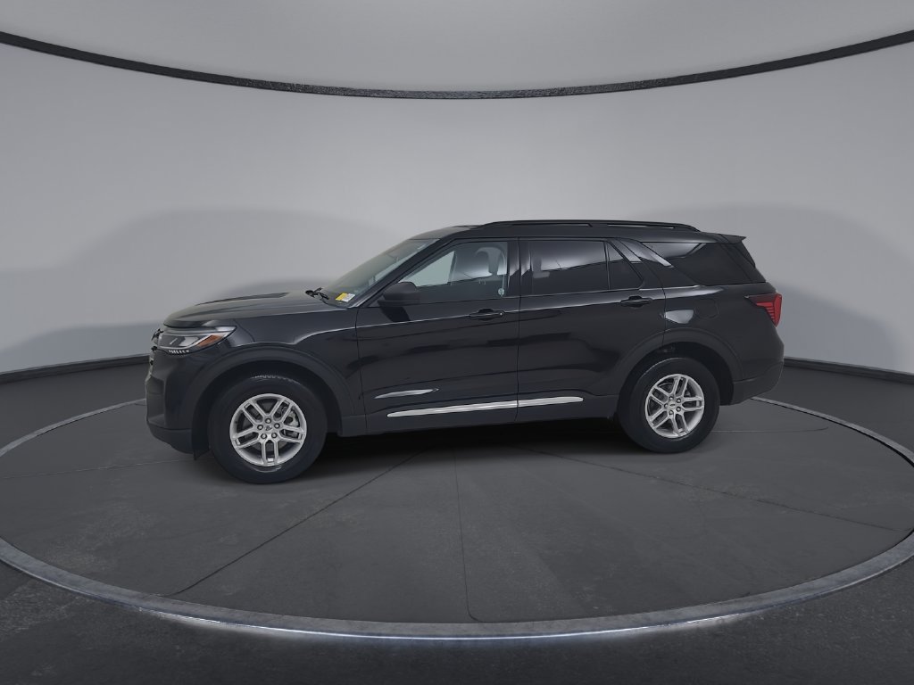 Used 2025 Ford Explorer Active AWD/4WD image 8