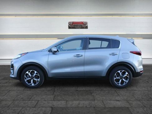 Used 2020 Kia Sportage LX image 4
