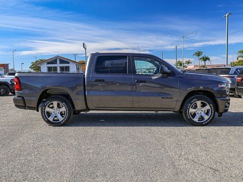 New 2026 RAM 1500 Express image 3